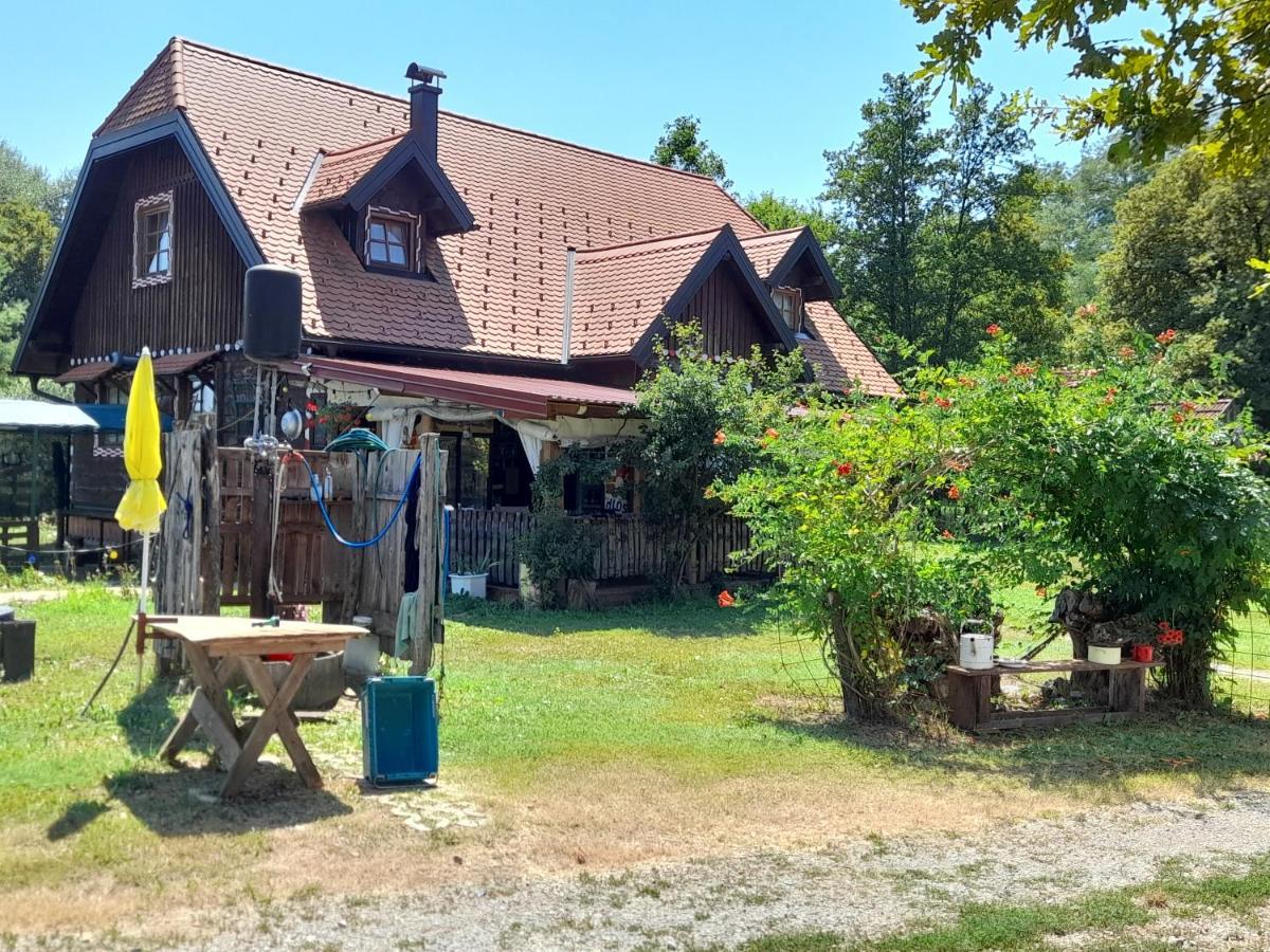 Rooms Ma La Karlovac Eksteriør billede